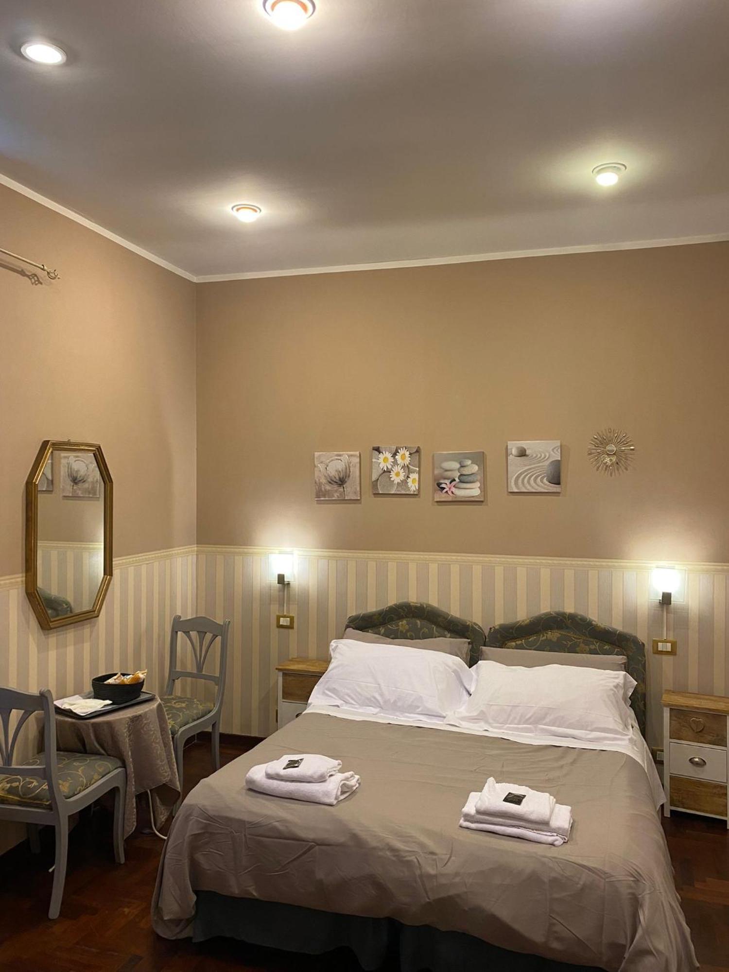Отель Morgagni House Рим Экстерьер фото