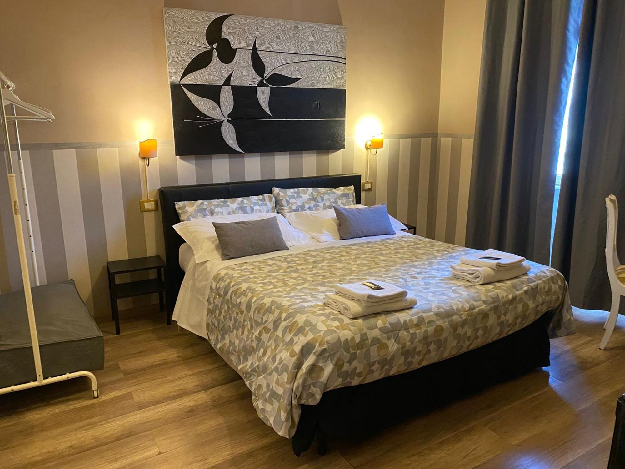 Отель Morgagni House Рим Экстерьер фото