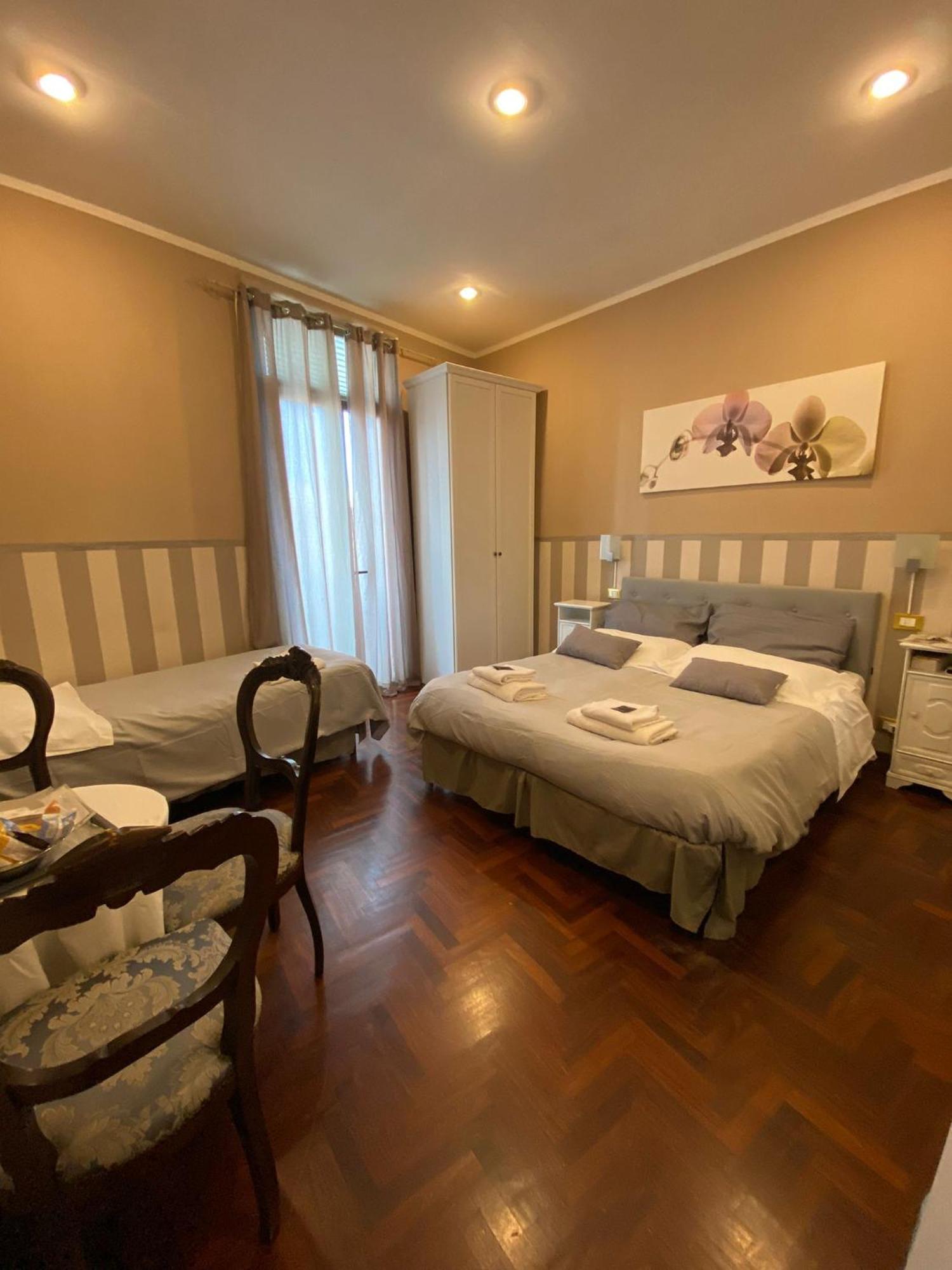 Отель Morgagni House Рим Экстерьер фото